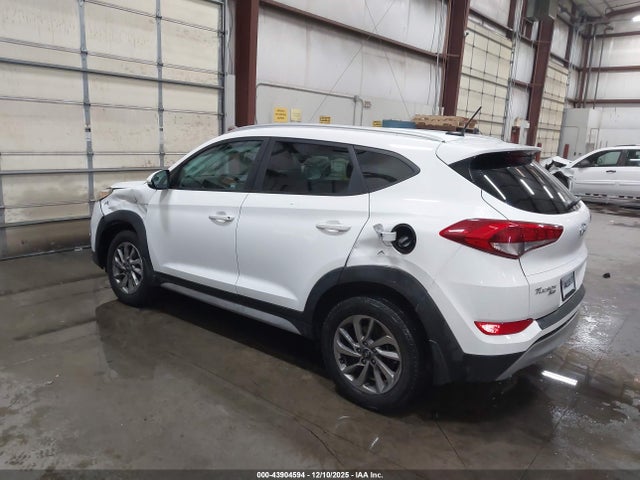Hyundai Tucson Eco 2017 KM8J3CA25HU371507 Image 3
