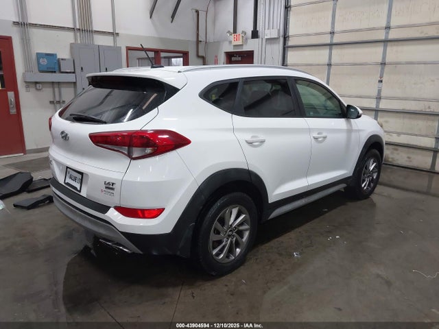 Hyundai Tucson Eco 2017 KM8J3CA25HU371507 Image 4