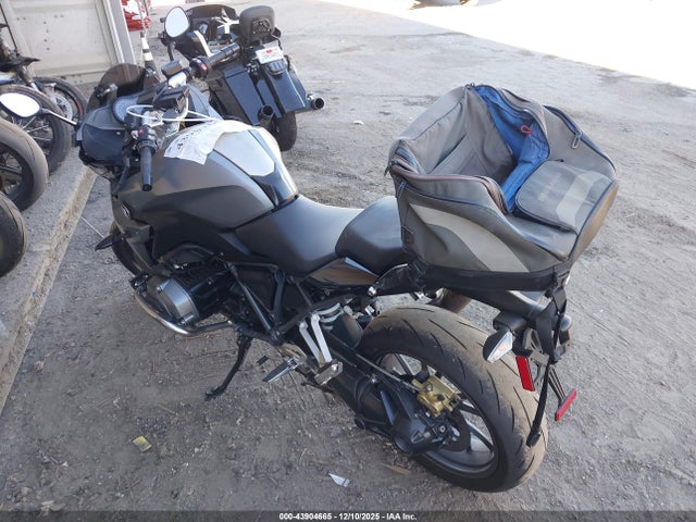 2016 BMW R1200 WB10A150XGZ378230 Photo 2
