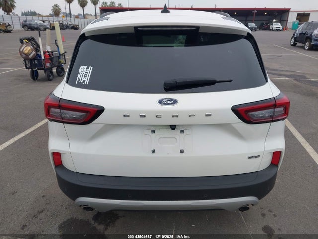 Ford Escape Phev 2025 1FMCU0E16SUB41908 Image 16