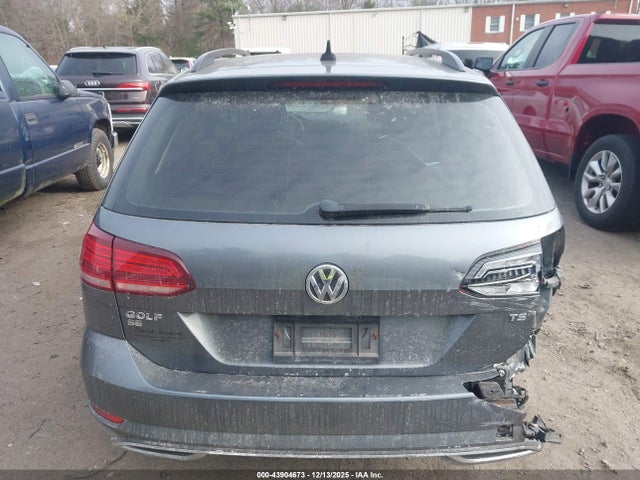 Auction sale of the 2018 Volkswagen Golf Sportwagen Tsi S/tsi Se, vin: 3VWD17AU8JM753067, lot number: 43904673