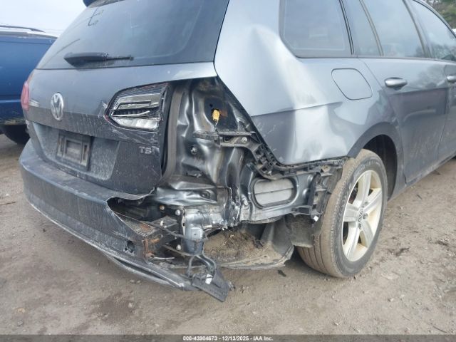 2018 VOLKSWAGEN GOLF SPORTWAGEN 3VWD17AU8JM753067 Photo 5