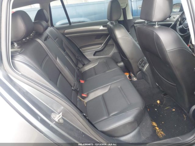 2018 VOLKSWAGEN GOLF SPORTWAGEN 3VWD17AU8JM753067 Photo 7