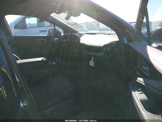 2025 CHEVROLET BLAZER EV 3GNKDCRM0SS222674 Photo 4