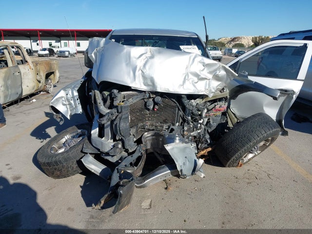 43904701 :رقم المزاد ، 1C6RD7LT1CS328134 vin ، 2012 Ram 1500 Slt مزاد بيع