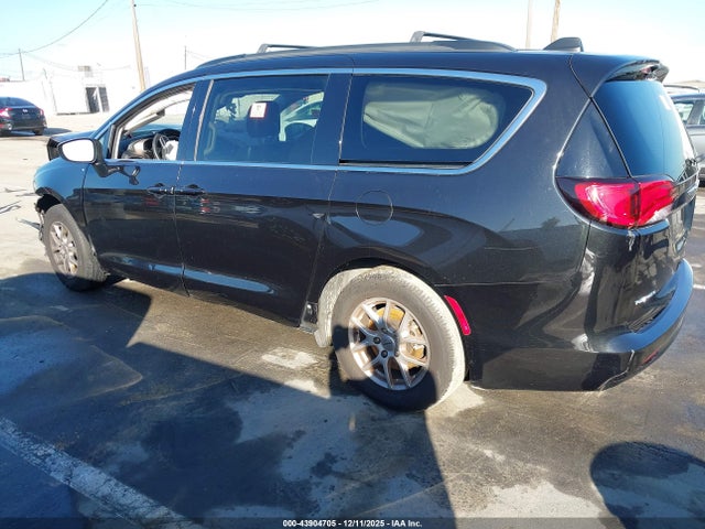 43904705 :رقم المزاد ، 2C4RC1DG9MR517014 vin ، 2021 Chrysler Voyager Lxi مزاد بيع