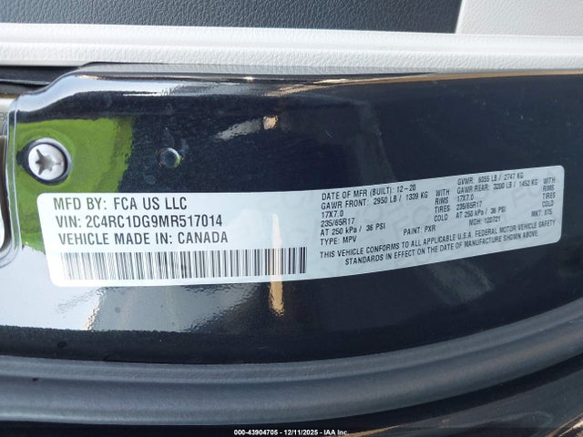 43904705 :رقم المزاد ، 2C4RC1DG9MR517014 vin ، 2021 Chrysler Voyager Lxi مزاد بيع