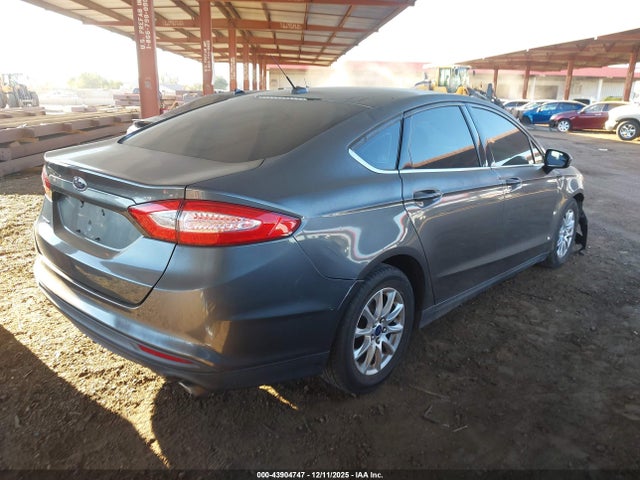 Ford FUSION S 2015 3FA6P0G71FR214065 Image 4