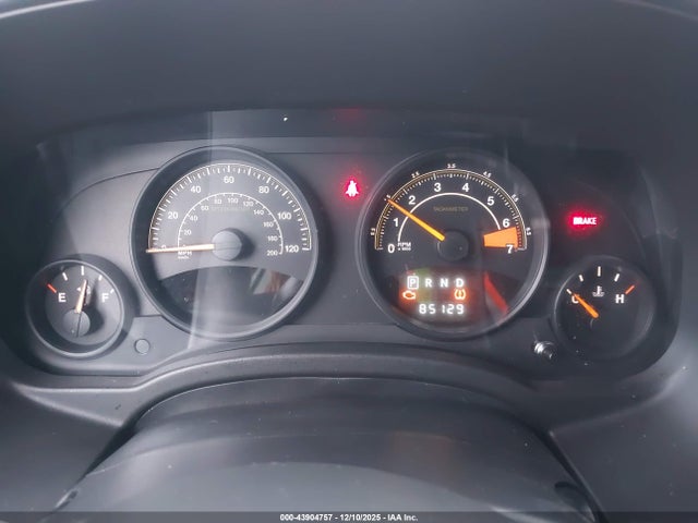 1C4NJPFB0FD297700 Jeep Patriot Latitude