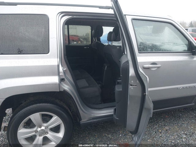 1C4NJPFB0FD297700 Jeep Patriot Latitude