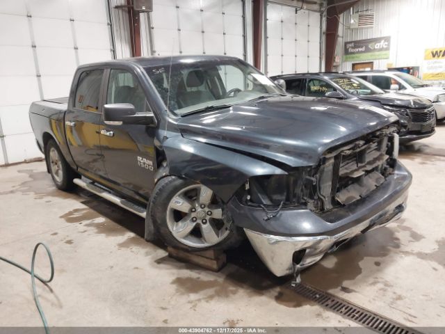 2015 RAM 1500 1C6RR7LT2FS557881