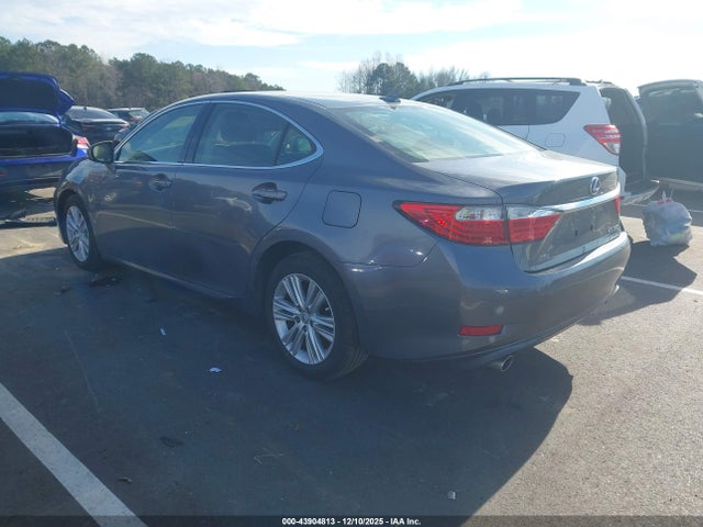 2013 LEXUS ES 350 JTHBK1GG1D2054315 Photo 2