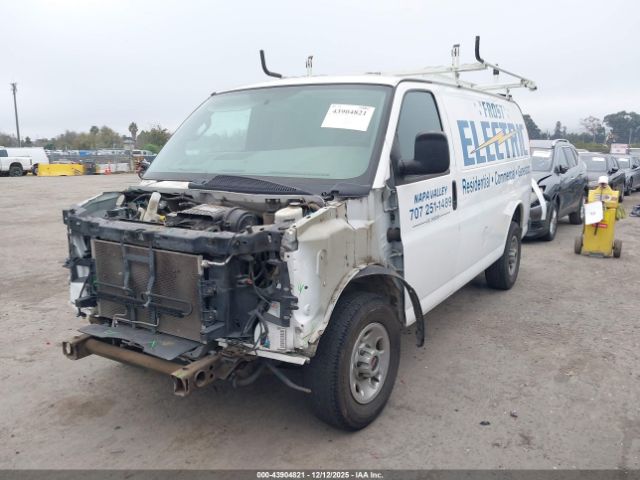 2017 GMC SAVANA 2500 1GTW7AFF2H1911413 Photo 1