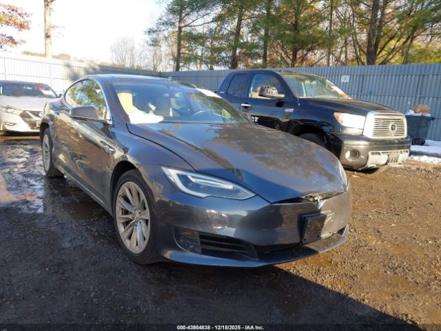 2016 TESLA MODEL S 5YJSA1E24GF174235