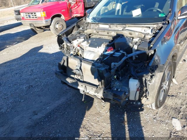 2018 TOYOTA RAV4 JTMRFREV6JJ726066 Photo 5