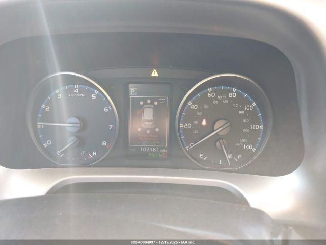 2018 TOYOTA RAV4 JTMRFREV6JJ726066 Photo 6