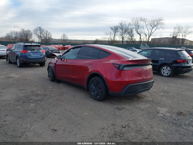 2026 TESLA MODEL Y 7SAYGDEE4TA456504 Photo 2