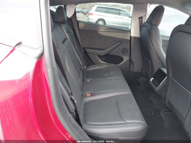 2026 TESLA MODEL Y 7SAYGDEE4TA456504 Photo 7