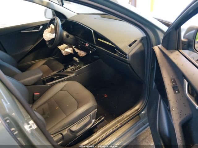 2023 KIA NIRO KNDCR3LE4P5069136 Photo 4