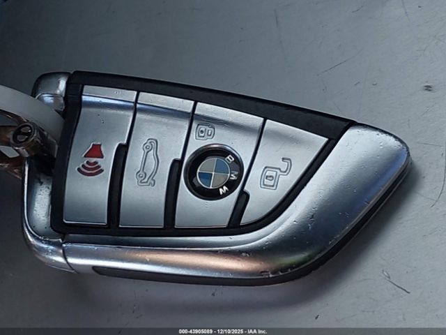 2019 BMW X5 5UXCR6C51KLL36365 Photo 10