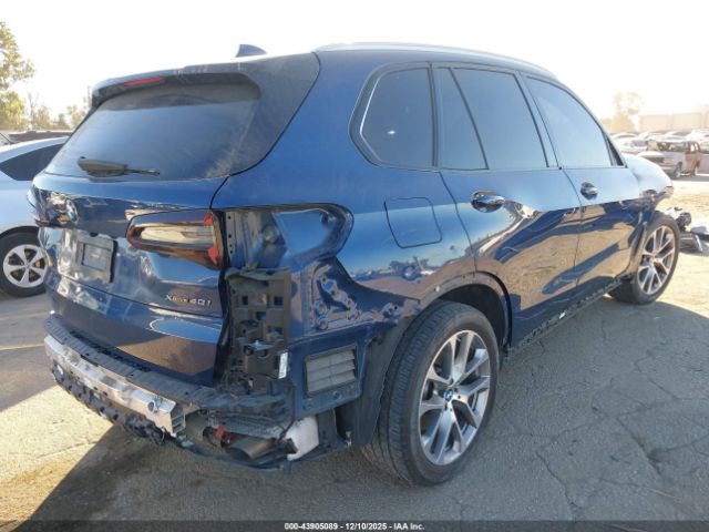 2019 BMW X5 5UXCR6C51KLL36365 Photo 3