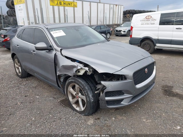 2020 JAGUAR F-PACE SADCJ2FX2LA636321 Photo 5