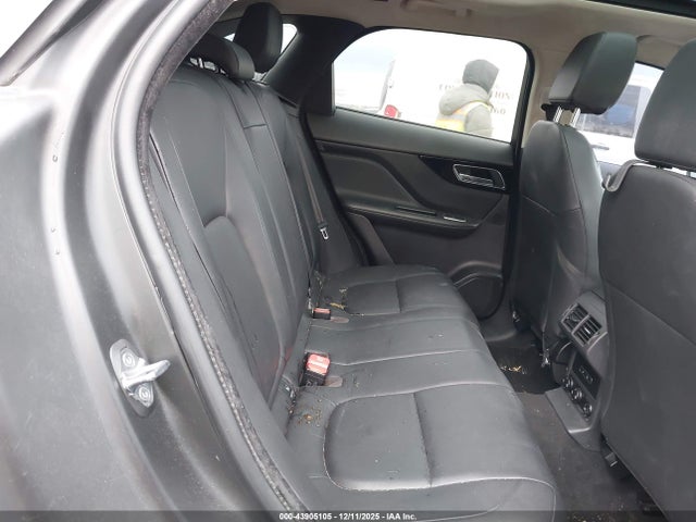 2020 JAGUAR F-PACE SADCJ2FX2LA636321 Photo 7
