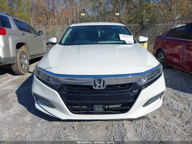 Honda ACCORD LX 2018 1HGCV1F19JA008924 Image 13
