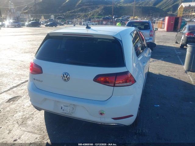 WVWKR7AU4KW913210 Volkswagen E-golf Se