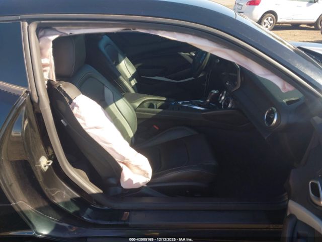 2022 CHEVROLET CAMARO 1G1FD1RS8N0110528 Photo 4