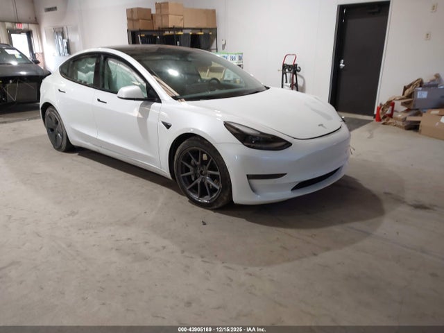 2022 TESLA MODEL 3 5YJ3E1EB8NF161378 Photo 0