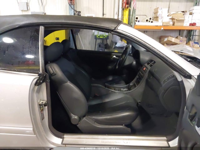 2002 MERCEDES-BENZ CLK 430 WDBLK70G42T115763 Photo 4