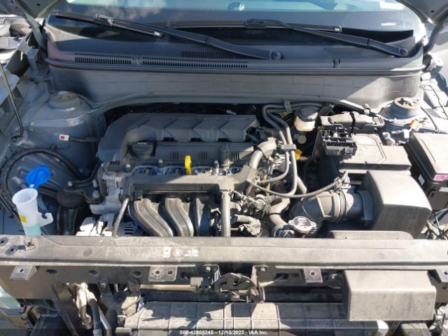 2022 HYUNDAI VENUE KMHRB8A35NU198756 Photo 9