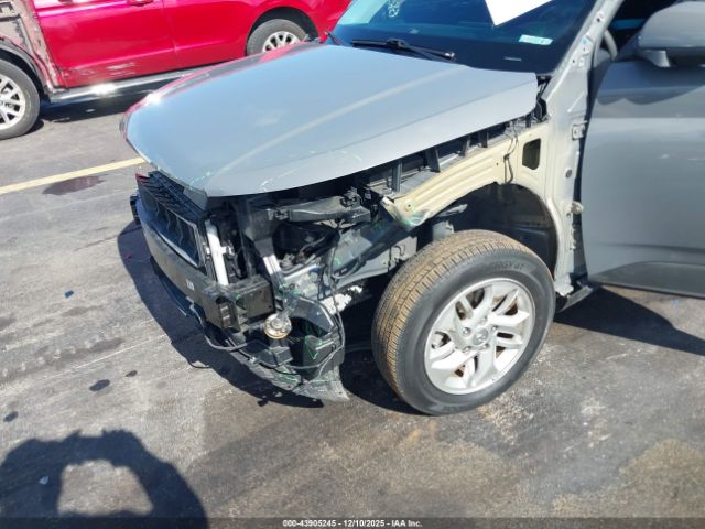 2022 HYUNDAI VENUE KMHRB8A35NU198756 Photo 5