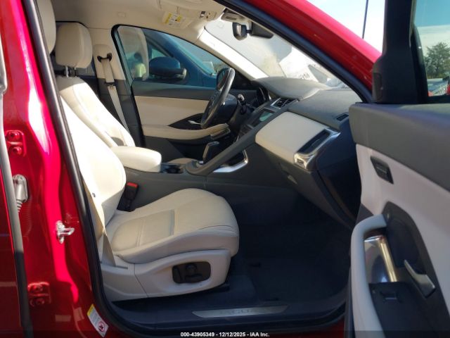 2019 JAGUAR E-PACE SADFP2FX8K1Z36214 Photo 4