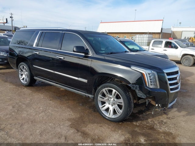 2015 CADILLAC ESCALADE ESV 1GYS4JKJ0FR267016 Photo 0