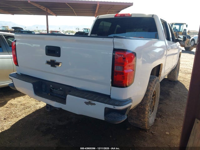 Chevrolet Silverado 2015 3GCUKREC8FG415199 Image 16