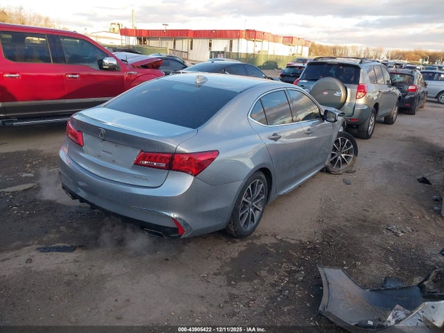 2018 ACURA TLX 19UUB3F50JA003283 Photo 3