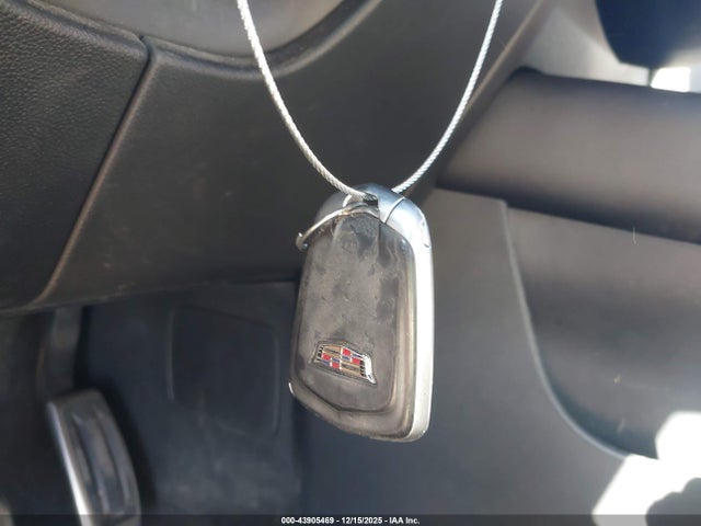 2019 CADILLAC XT4 1GYFZER49KF101468 Photo 10