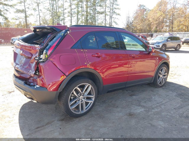 2019 CADILLAC XT4 1GYFZER49KF101468 Photo 3