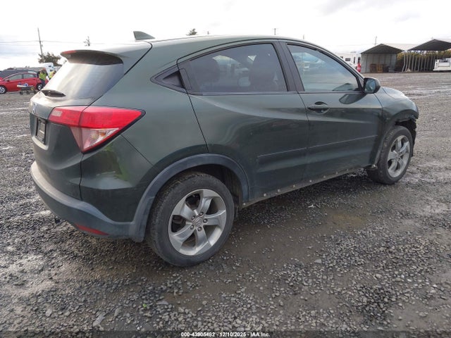 3CZRU5H32GM732753 Honda HR-V LX