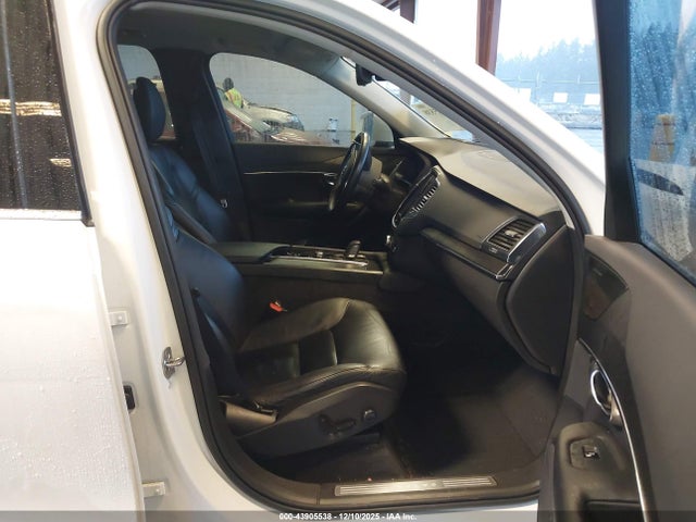 YV4BR0CK4L1619854 Volvo Xc90 Hybrid T8 Momentum 7 Passenger