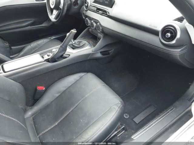 2021 MAZDA MX-5 MIATA JM1NDAD71M0456862 Photo 4