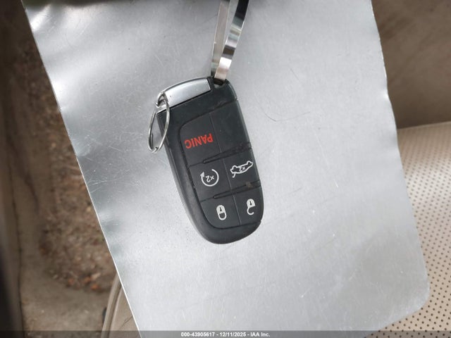 2014 CHRYSLER 300C 2C3CCAKG9EH308666 Photo 10