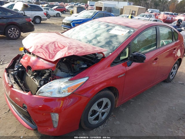 JTDKN3DU1F0460611 Toyota Prius Two