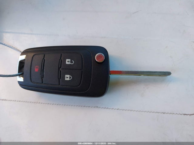 3GNCJKSB6HL206630 Chevrolet TRAX LS