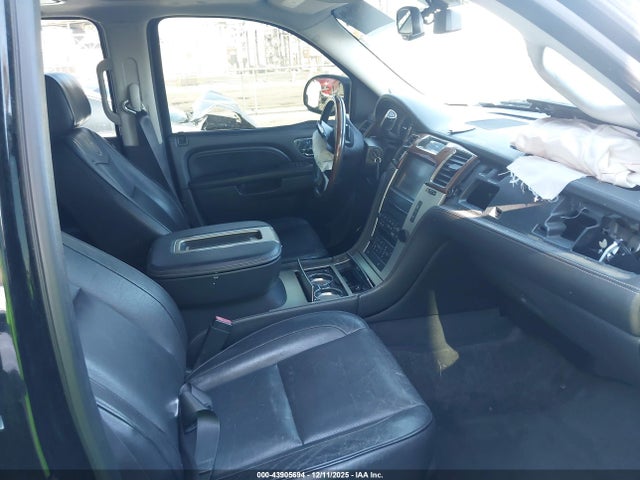 2014 CADILLAC ESCALADE 1GYS3DEF8ER111896 Photo 4