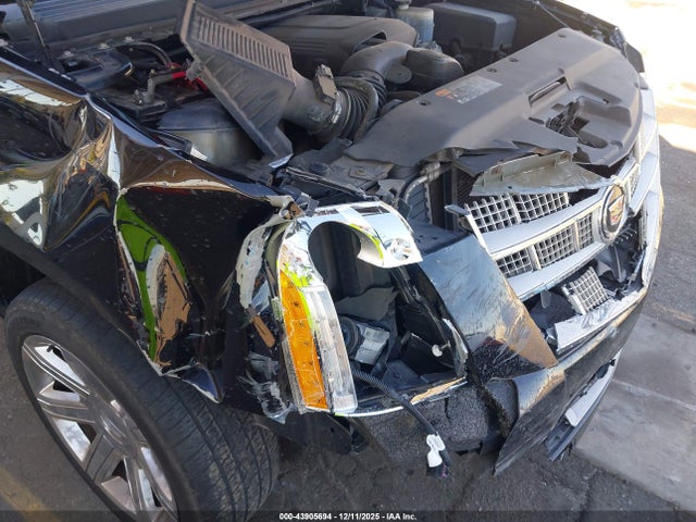 2014 CADILLAC ESCALADE 1GYS3DEF8ER111896 Photo 5