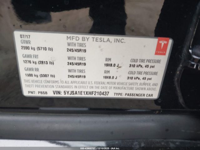 2017 TESLA MODEL S 5YJSA1E1XHF210437 Photo 8