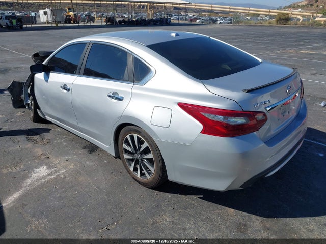 Nissan Altima 2.5 Sv 2018 1N4AL3AP7JC254366 Image 3